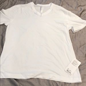 Men’s Lululemon 5 year Basic V